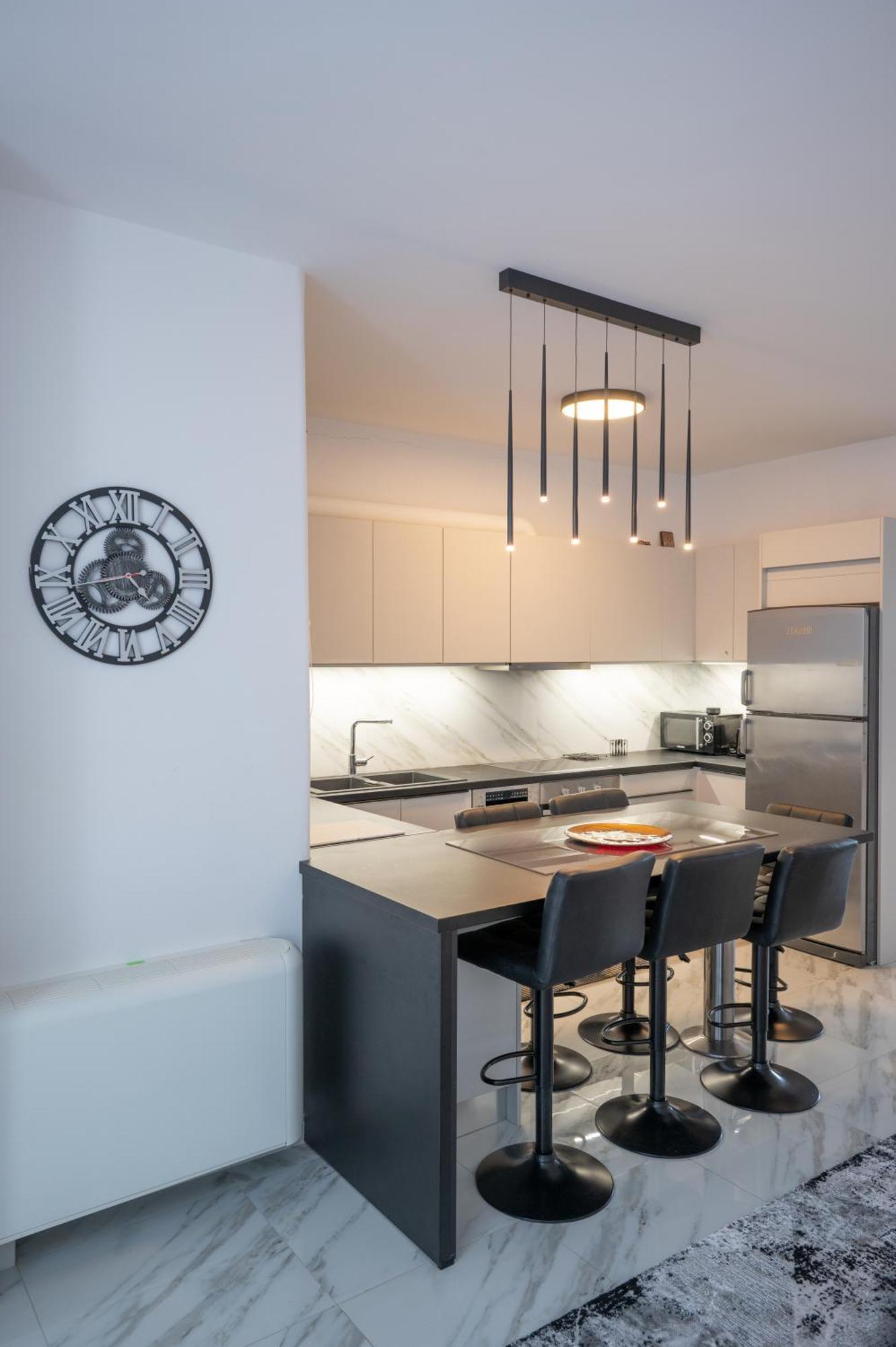 Theotokopoulos Park Renovated Apartment Heraklion  Bagian luar foto